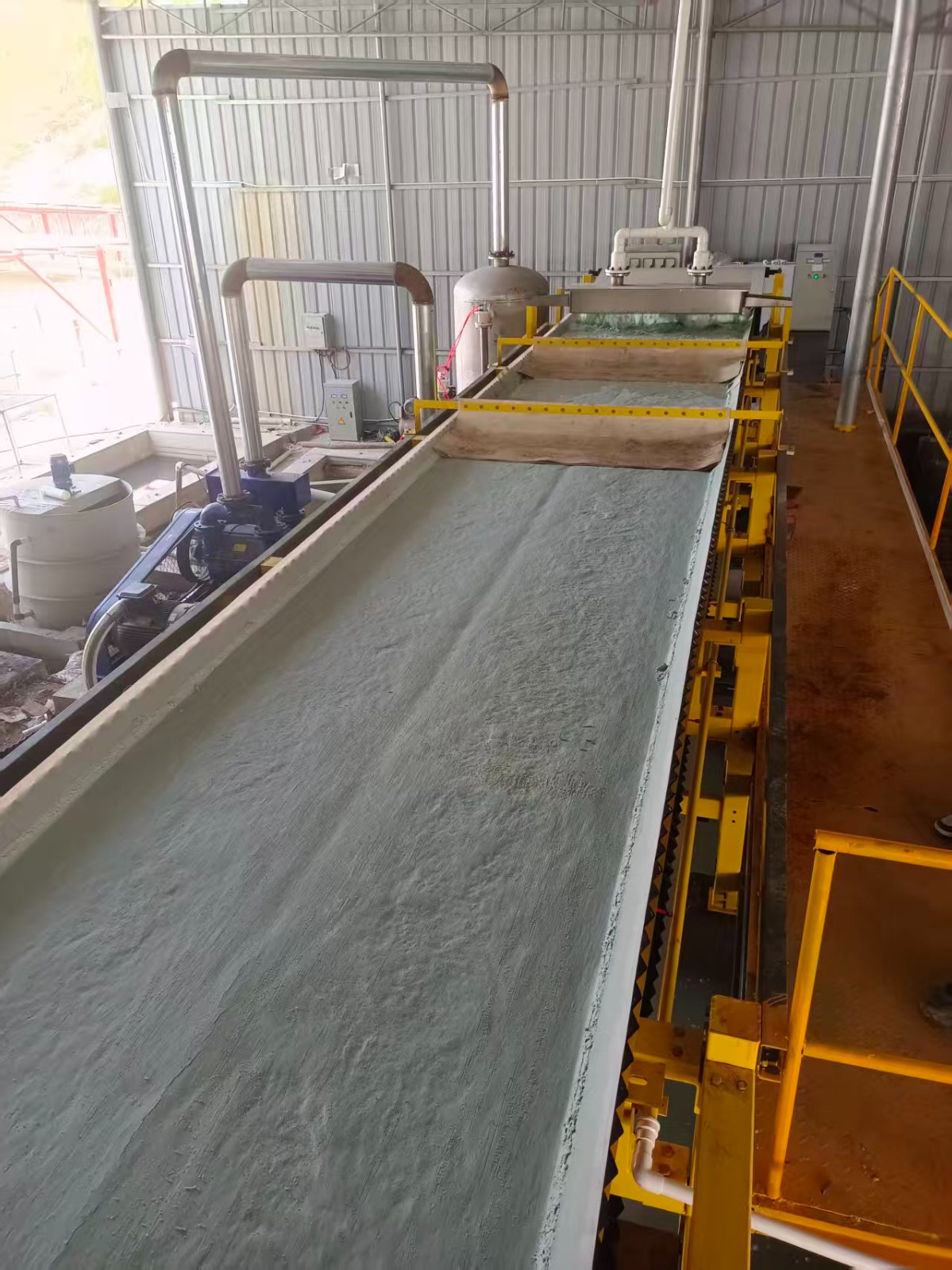 真空带式过滤机适合哪些行业的物料过滤分离？