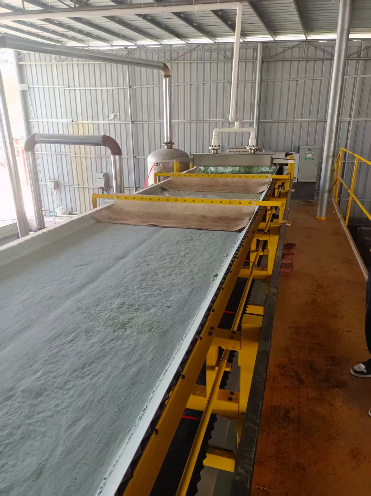 带式真空过滤机的真空泵日常保养方法是什么？